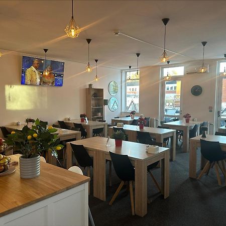 Almnaes Park Hotel Södertälje Εξωτερικό φωτογραφία